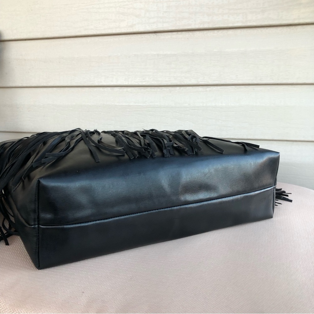 Victoria’s Secret Limited Edition 2018 Faux Leather Black Fringe Tote Bag - Picture 7 of 13
